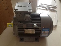 1LE0001-1EB43-3AA4-Z SIEMENS MOTOR