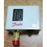 060-121766  Danfoss Pressure switch