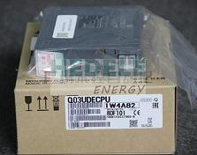 PLC  Q03UDECPU Mitsubishi